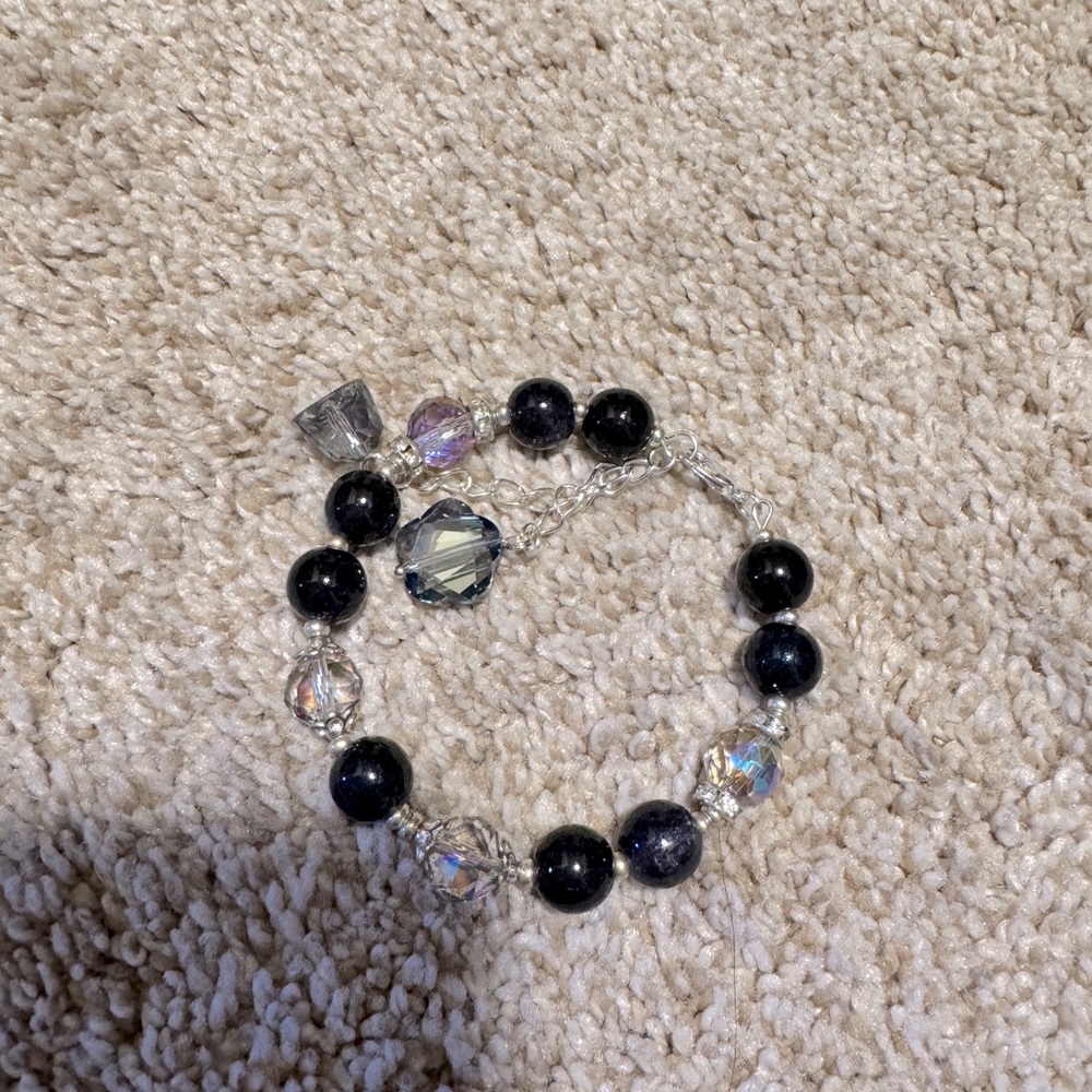 ✨ Handmade Black Beaded Bracelet with Crystal Charms | Silver Tone |